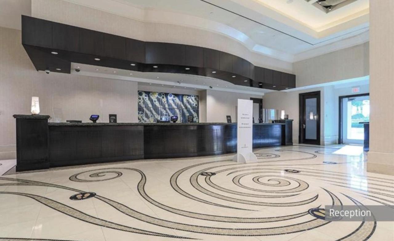 Balcony Full Strip View Suite Mgm Signature Free Valet Las Vegas Extérieur photo