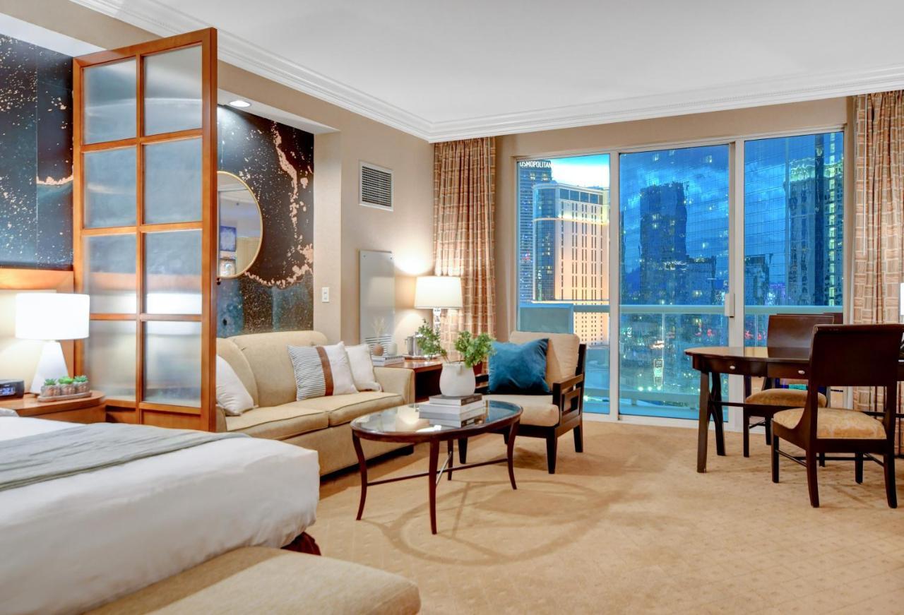 Balcony Full Strip View Suite Mgm Signature Free Valet Las Vegas Extérieur photo